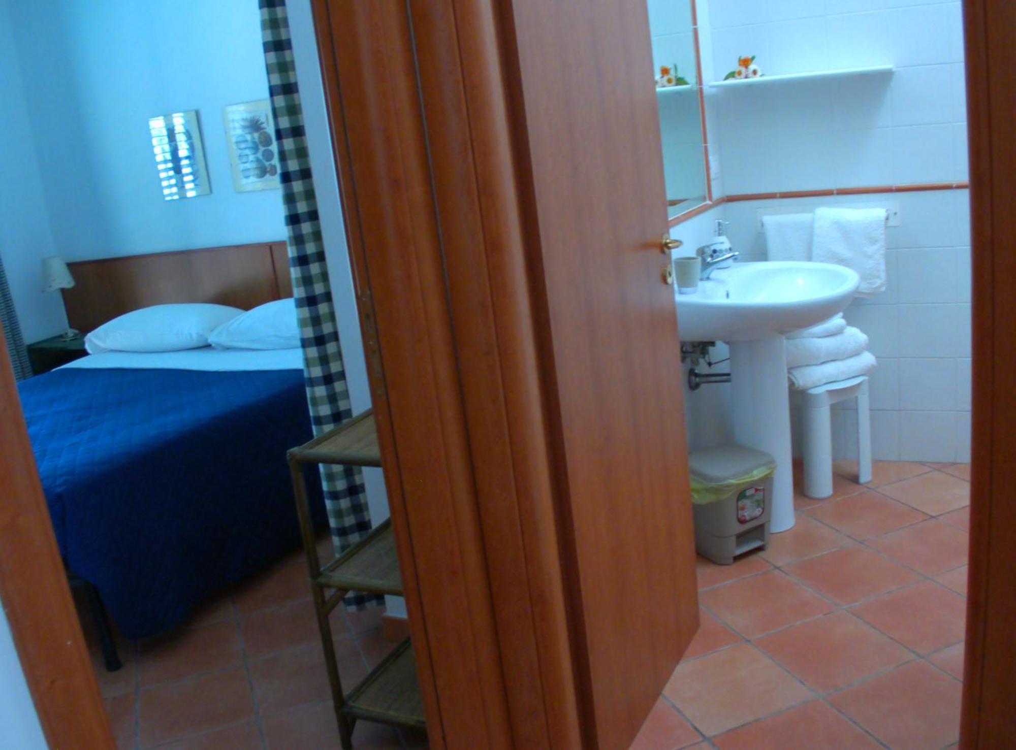 Oasi Del Governatore Apartment Squillace Ngoại thất bức ảnh